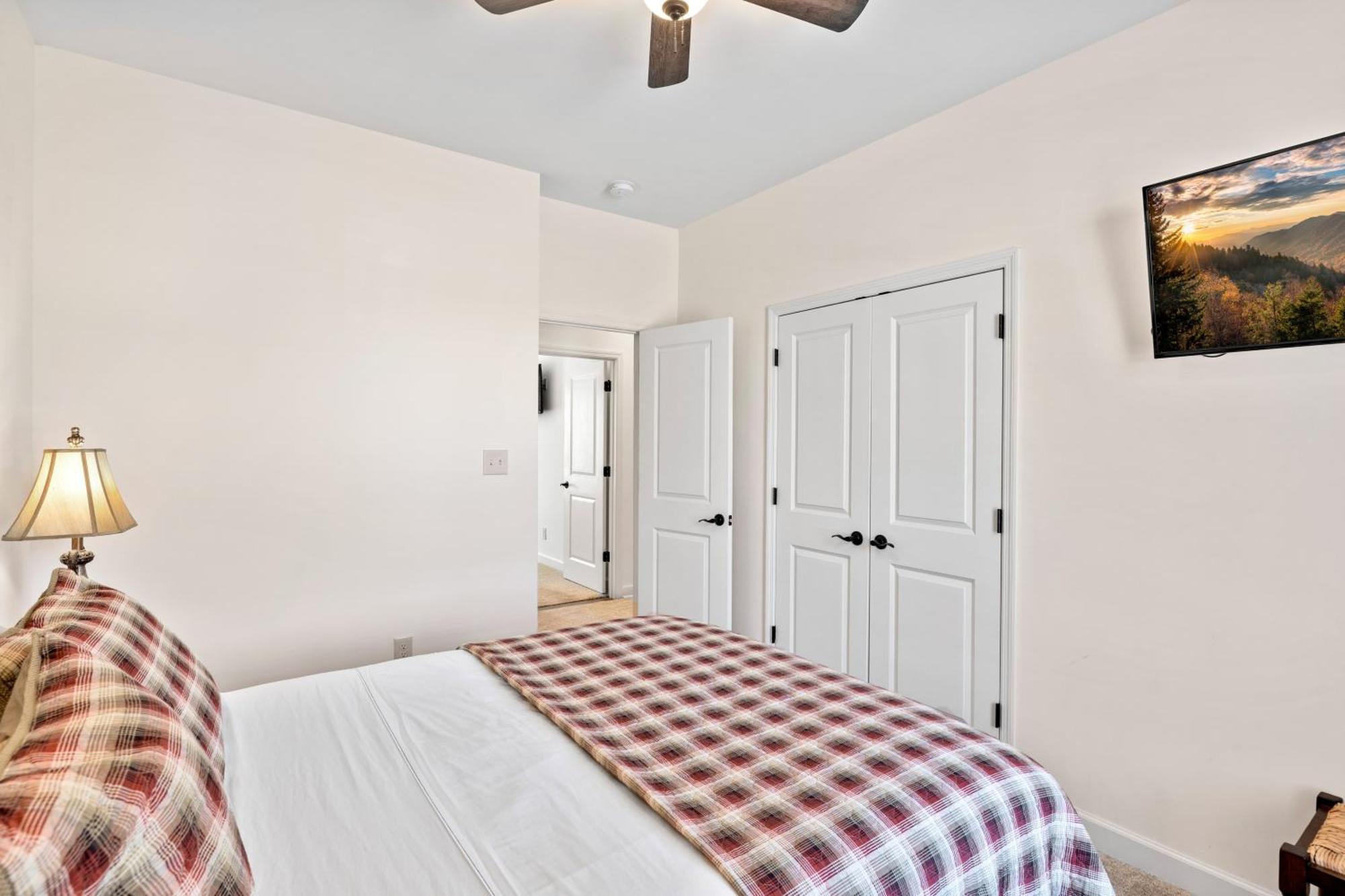 Bear Pass Is A 3 Bed 2 Bath Craftsman Style Home Located Within Walking Distance To Dt Gatlinburg Exterior foto